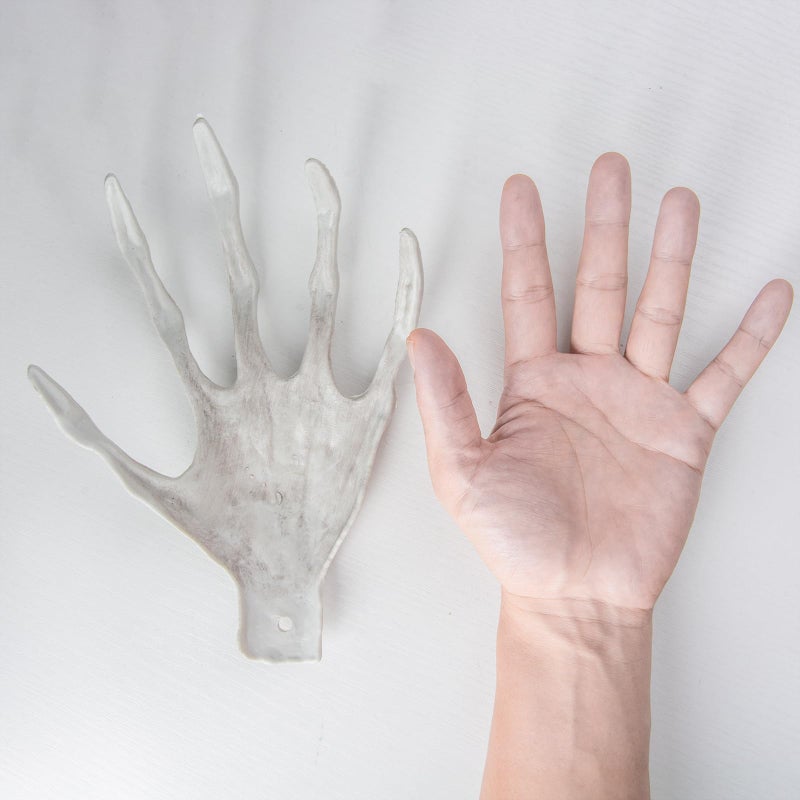 XONOR Halloween Witch Skeleton Hands - 1 Pair Realistic Plastic Scary Skeleton Hand for Halloween Decoration - Image 4